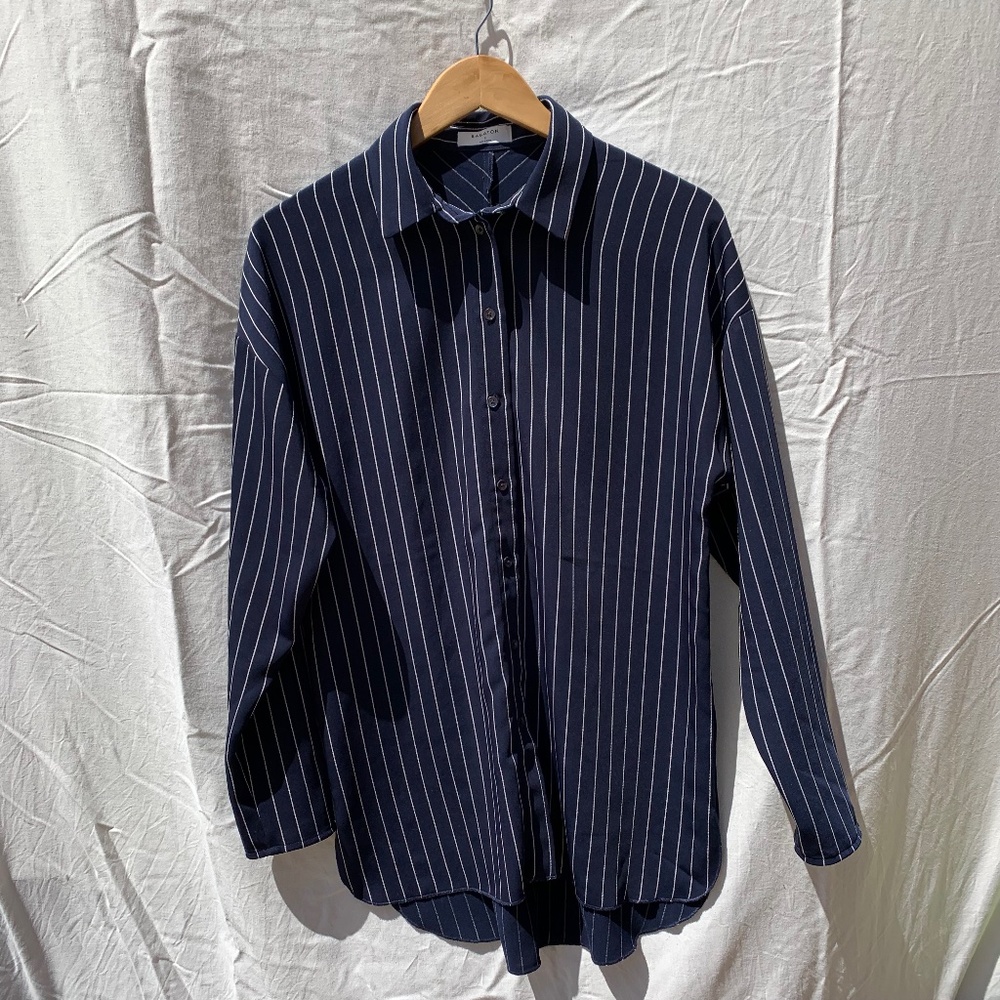 Aritzia Babaton Kearney Blouse